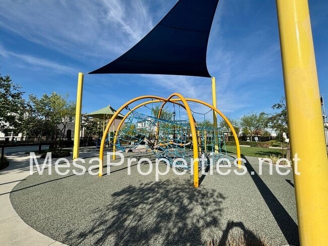 Building Photo - 4459 S Grant Pso