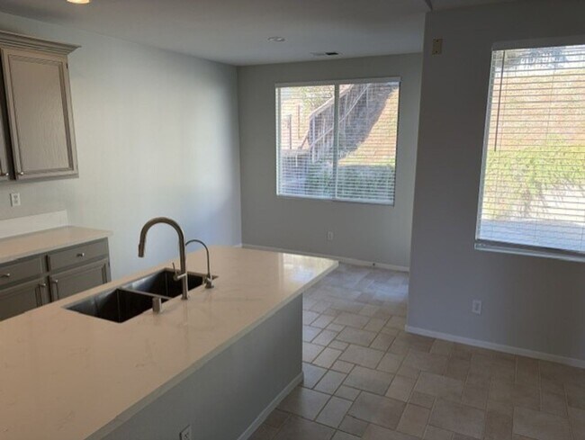 Building Photo - 37771 Spruce Ct