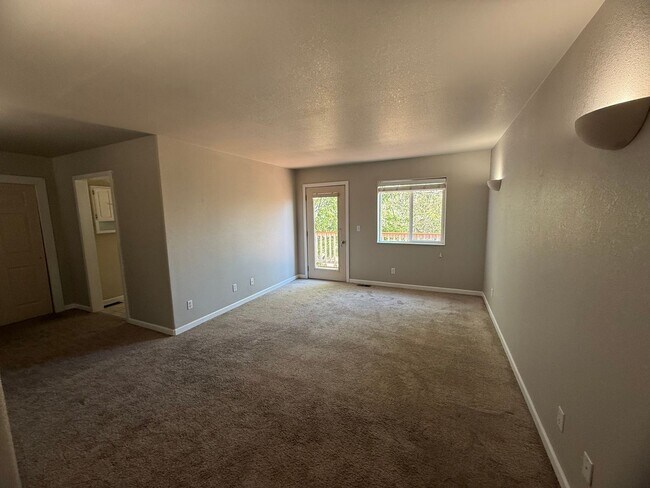 Building Photo - 1839 Melanie Ct
