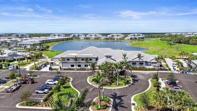 Building Photo - 14081 Heritage Landing Blvd