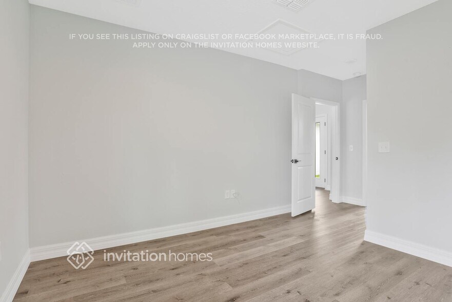 Building Photo - 7642 Coot St