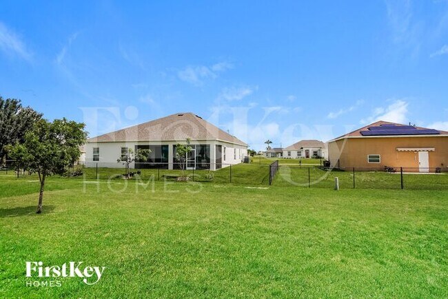 Building Photo - 2013 Embers Pkwy W