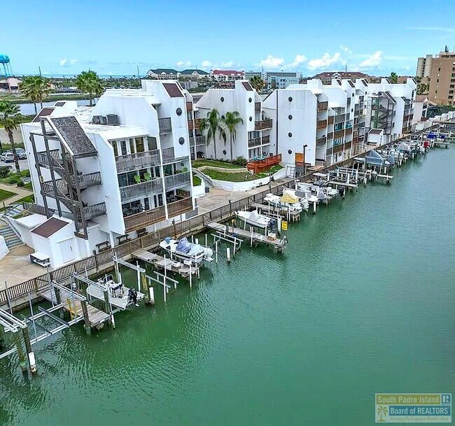 Building Photo - 6201 Padre Blvd