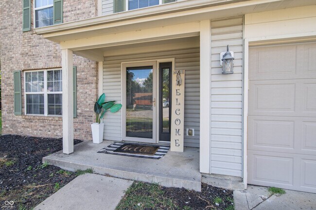Building Photo - 9690 Barrhill Ct