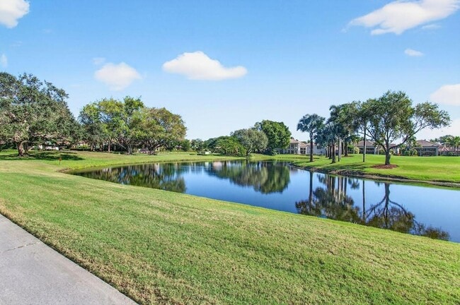 Building Photo - 2512 Coco Plum Blvd