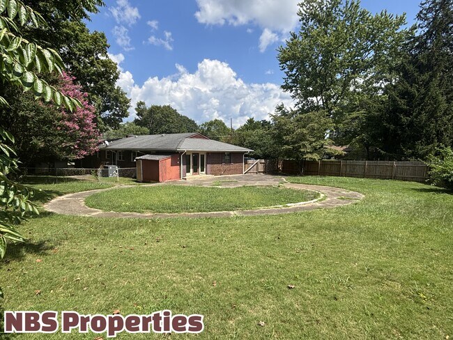 Building Photo - 6919 Haverhill Dr NW