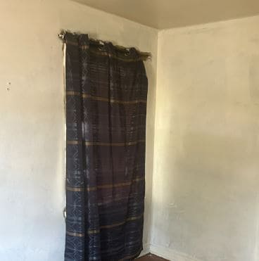 Building Photo - 5211 Thrush Ave