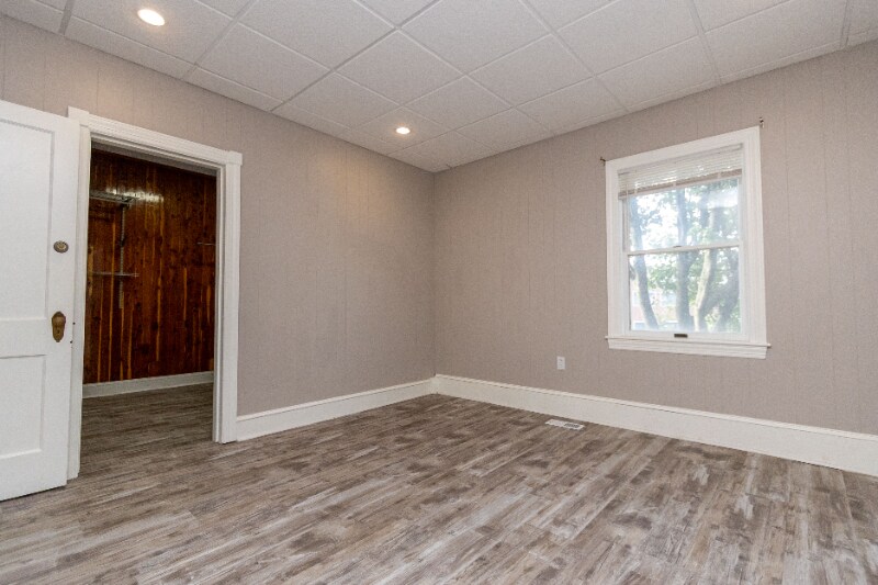 Building Photo - 303 St John St