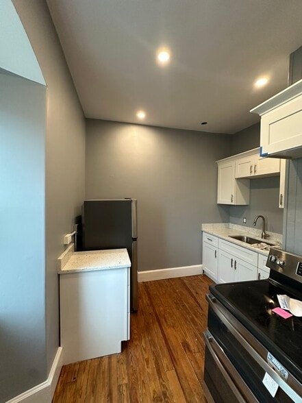 Building Photo - 9 West St