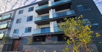 Building Photo - 4965 S Centinela Ave