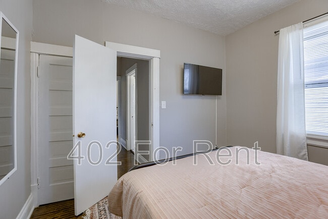 Building Photo - 801 N 35th St