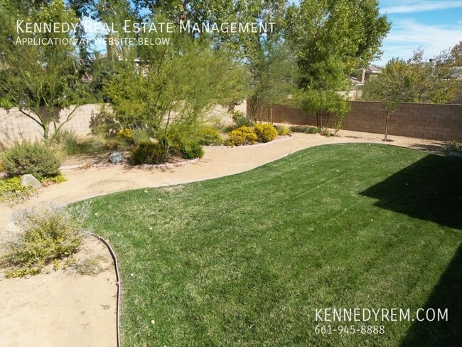 Building Photo - Spacious Westside Sanctuary