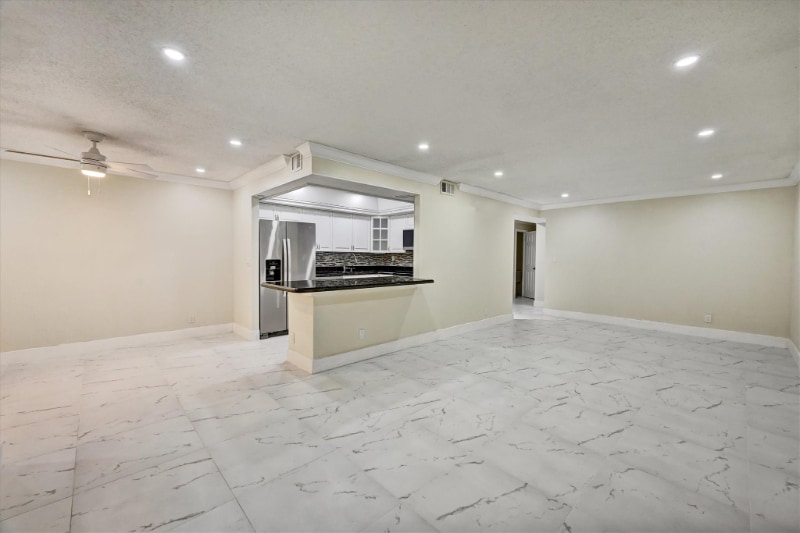 Building Photo - 3336 Quail Close