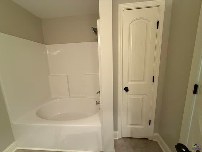 Building Photo - 317 Grayton Way