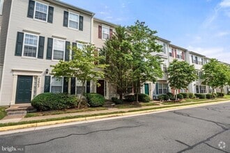 Building Photo - 22904 Benson Terrace