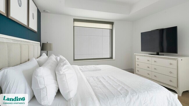 Building Photo - 777 Preston St