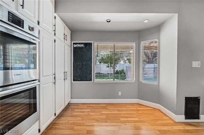 Building Photo - 3032 Pier Harbor Dr