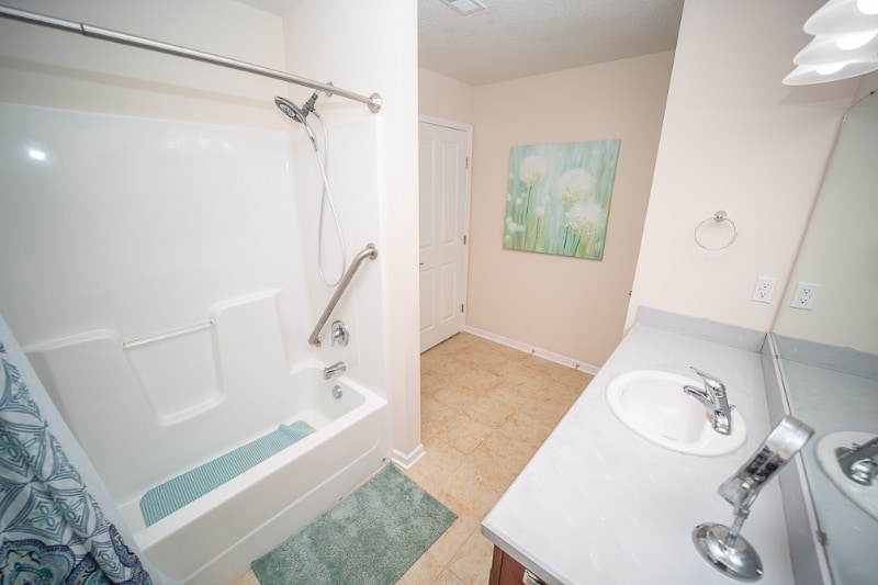 Building Photo - 3912 Coventry Ln