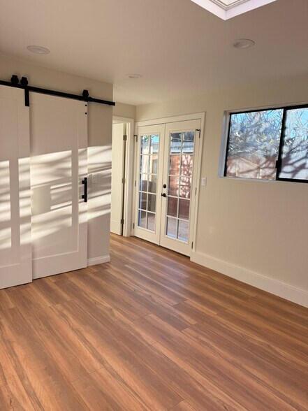 Building Photo - 4290 Dean Dr