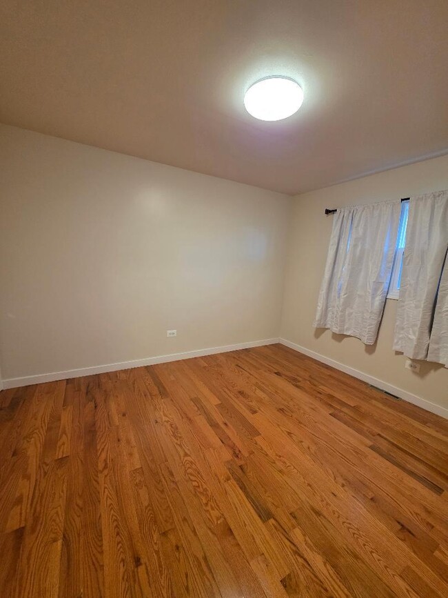 Building Photo - 2420 63rd St
