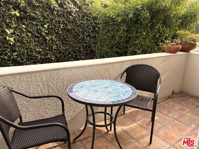 Building Photo - 1076 Orange Grv Ave