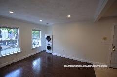 Building Photo - 130 Brooks St