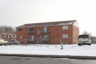 Building Photo - 3990 Yearling Ct