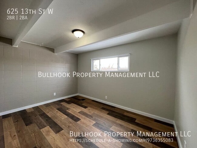 Building Photo - 625 13th St W