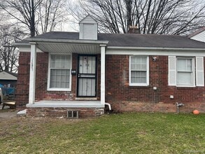 Building Photo - 19710 Moross Rd