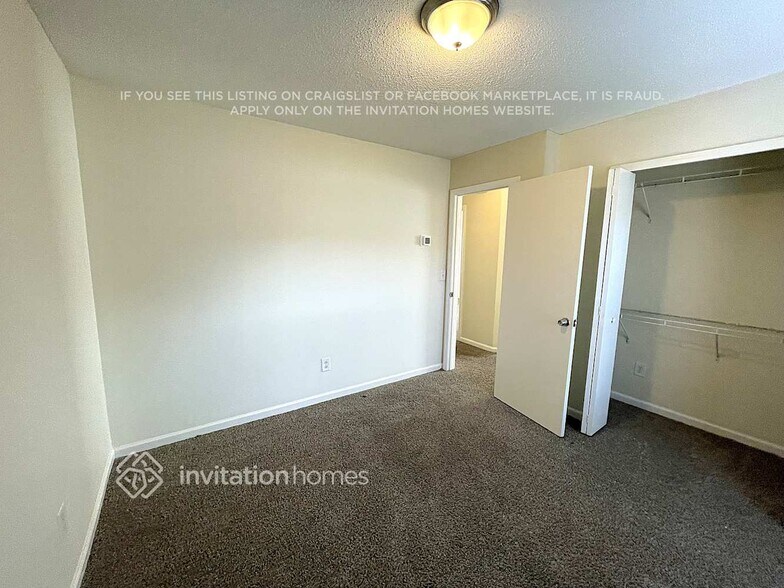 Building Photo - 547 Tribune Dr