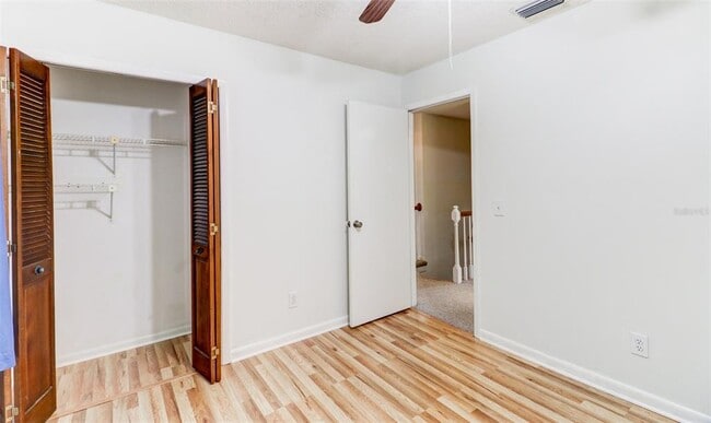 Building Photo - 16107 Country Crossing Dr