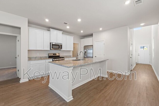 Building Photo - 651 Manitou Cir