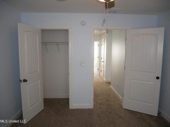 Building Photo - 4579 Spike Ln