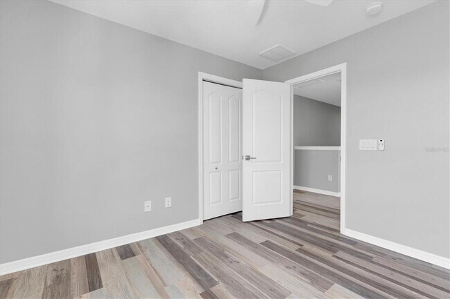 Building Photo - 1015 Windton Oak Dr