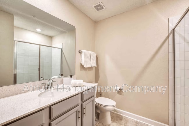 Building Photo - 631 Ocean Course Ave