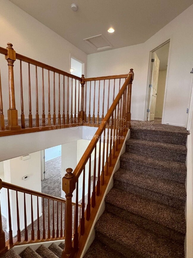 Building Photo - 2115 Selenite Ct