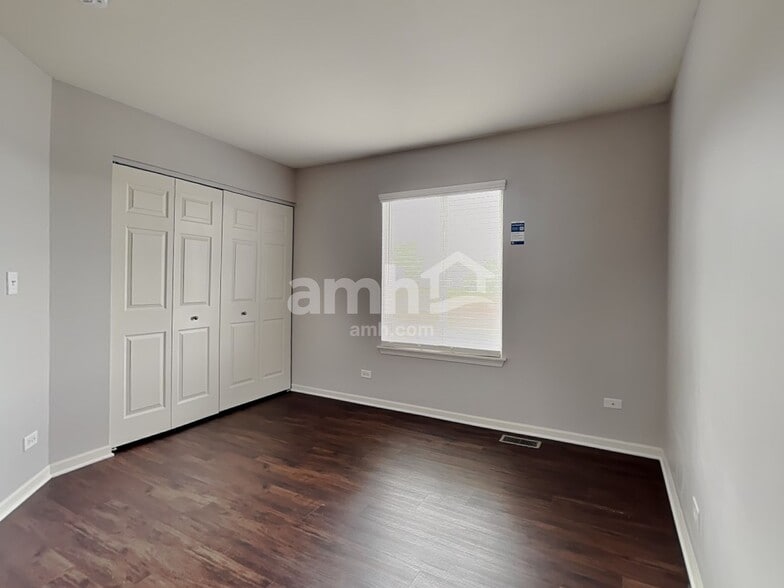 Building Photo - 528 Alyssa St