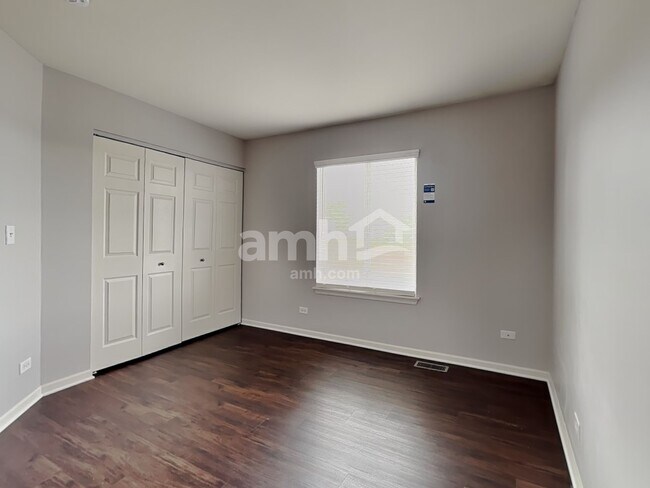 Building Photo - 528 Alyssa St