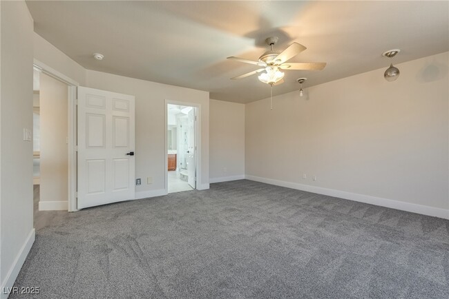 Building Photo - 3913 Diamond Ridge St