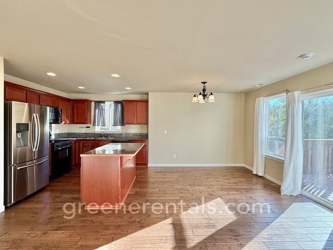 Building Photo - 3BR/2.5BA Home in Quiet Tumwater Neighborhood