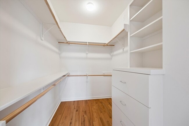 Building Photo - 4333 O'Reilly