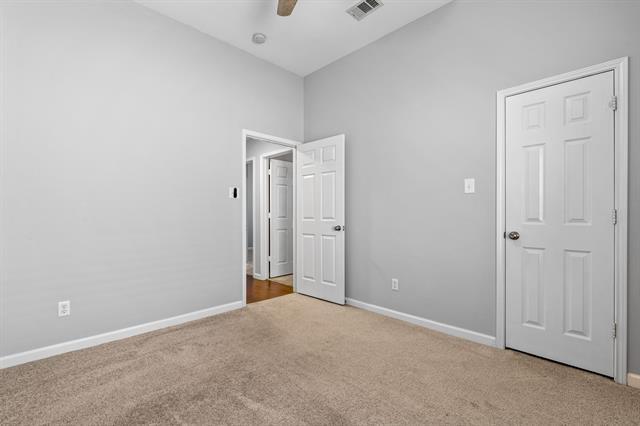 Building Photo - 1432 Hudspeth Dr