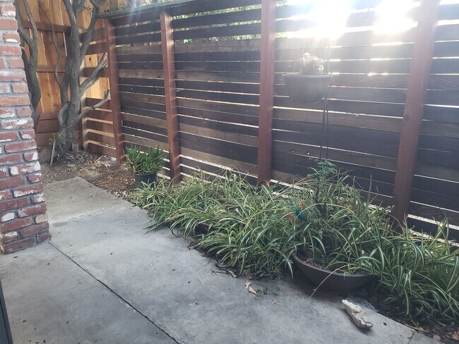 Building Photo - Olympic