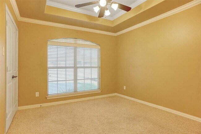 Building Photo - 3815 Sumner Ct