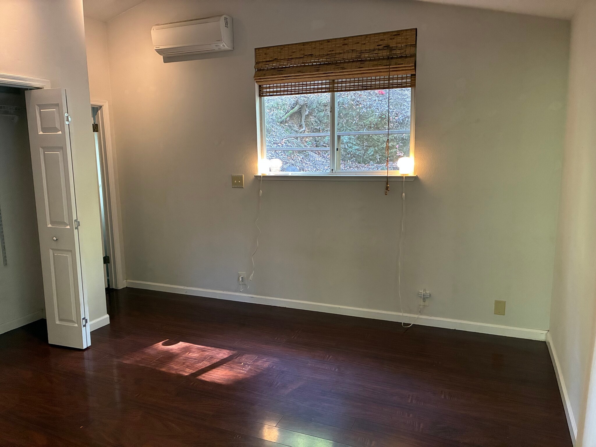 MASTER BEDROOM - 14570 Canyon 1 Rd