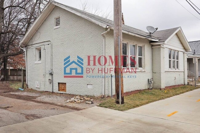 Building Photo - Two Bedroom House | February $99 Move In Special