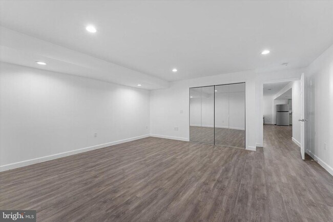 Building Photo - 217 Bridgewater Dr