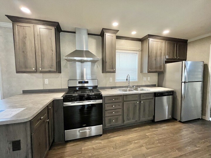 Building Photo - 3701 2nd St