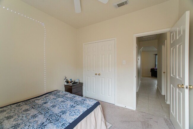 Building Photo - 1111 Turnberry Park Ln