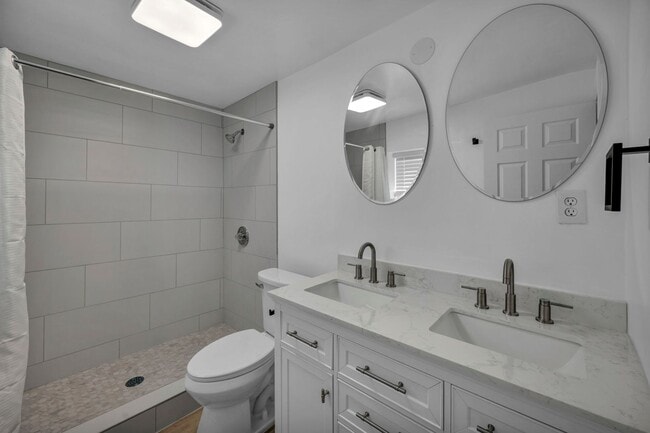 Building Photo - Fully Renovated Home with Plenty of Outdoor Storage